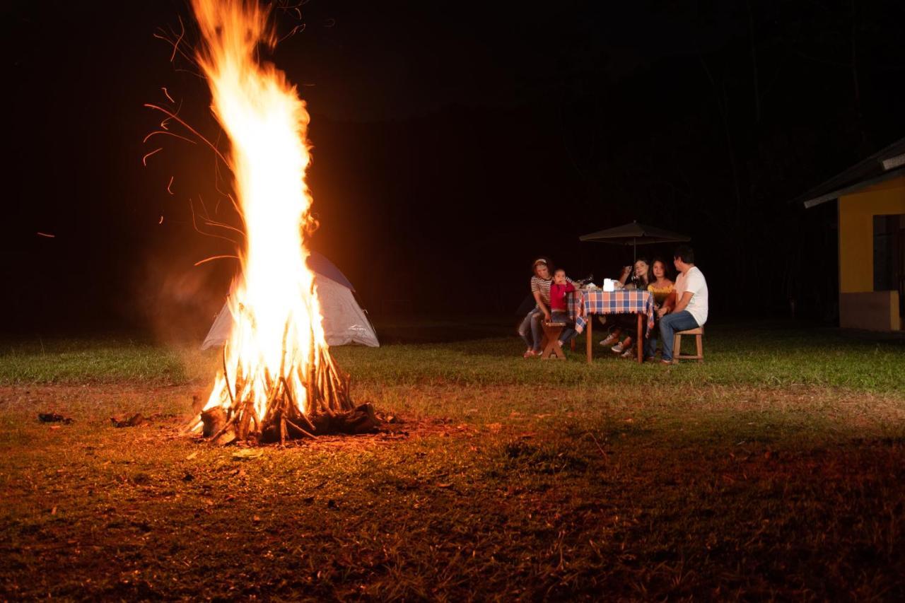 Hilamito Lodge テラ エクステリア 写真